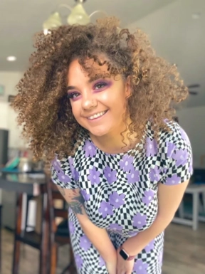 @jjmariecurls