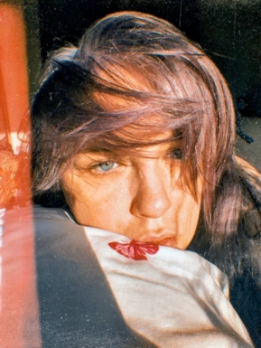 @orla_blue