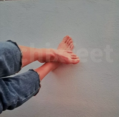 @chixfeet