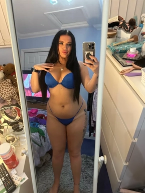 @badgirldanni22084847