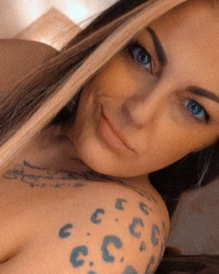 @bigbrunettetatted